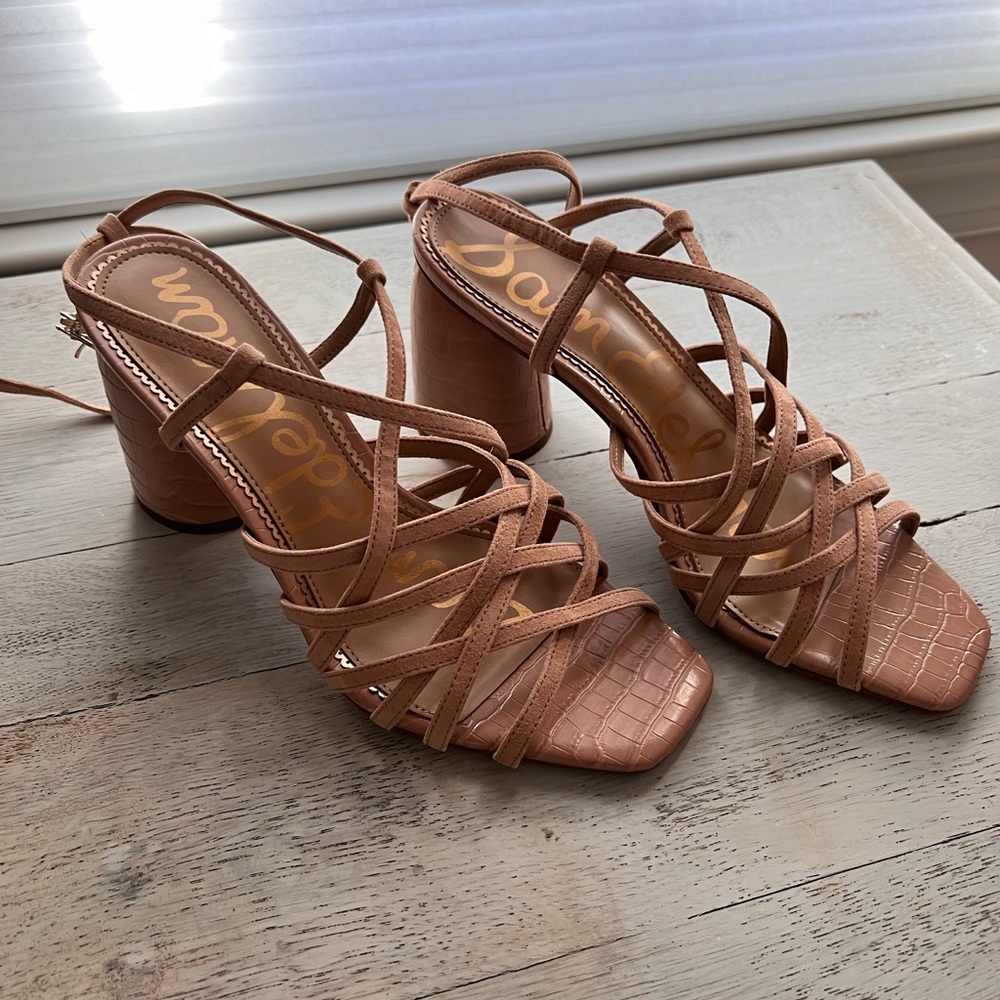 NWOB Sam Edelman Daffodil Heeled Sandal